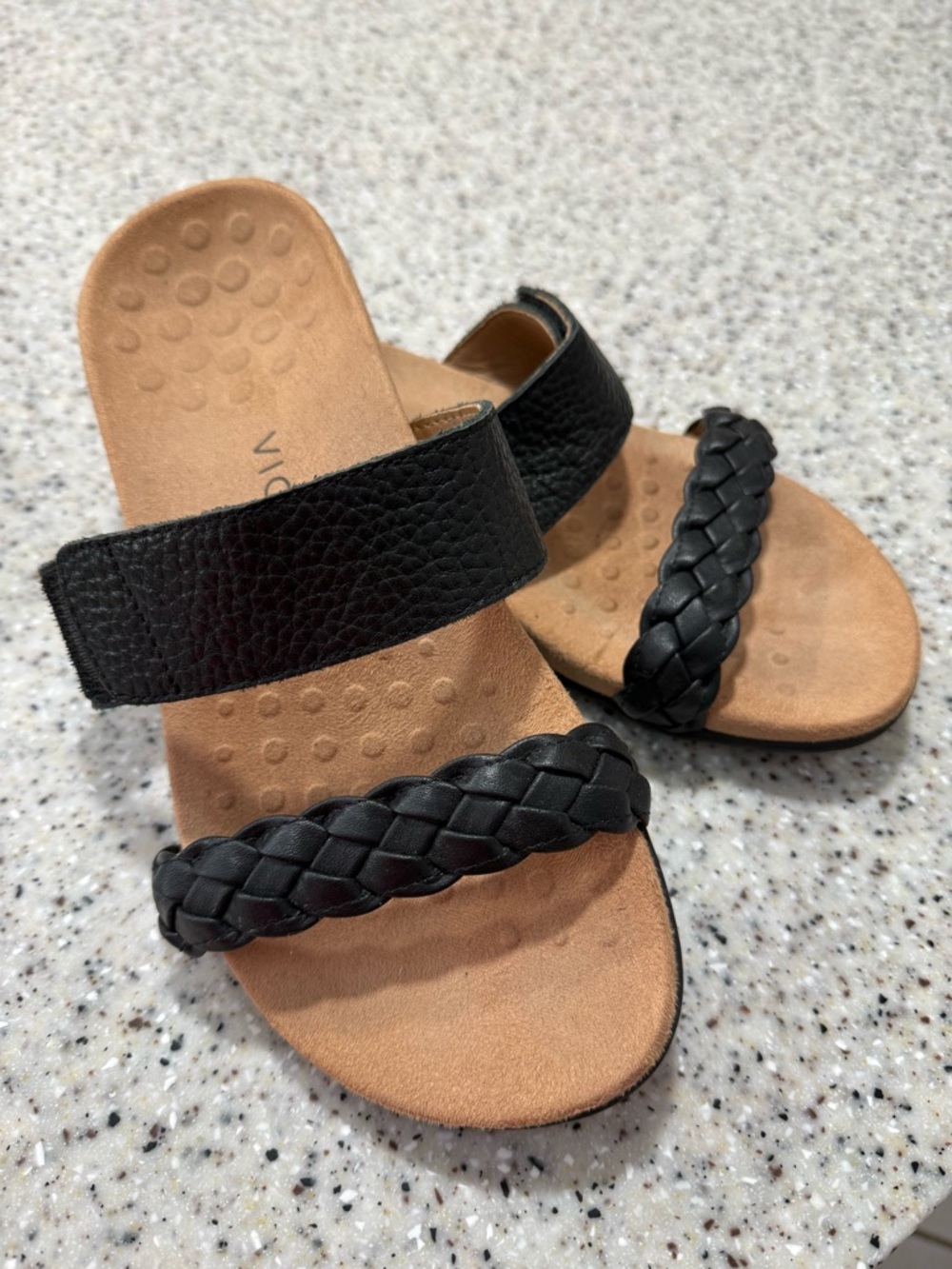 Vionic JEANNE Black Slide Sandals 9